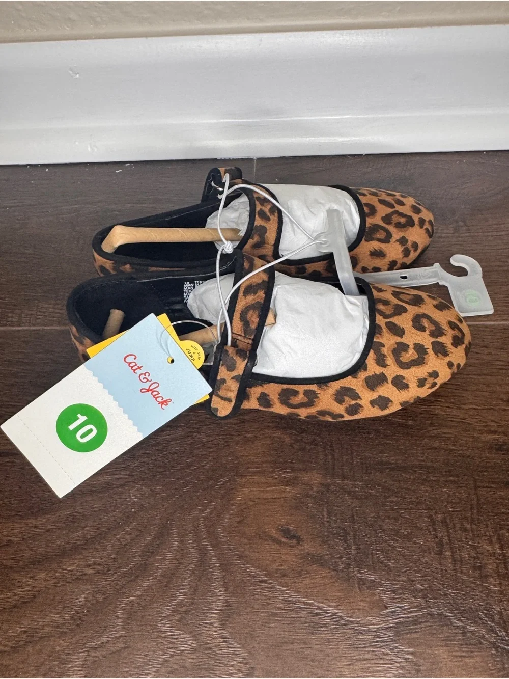 Cat & Jack Leopard Print Mary Jane Flats Girls Size 10 NWT